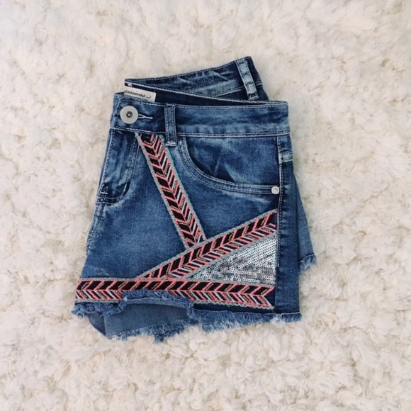 Impressions Sequin Shorts - Picture 1 of 5